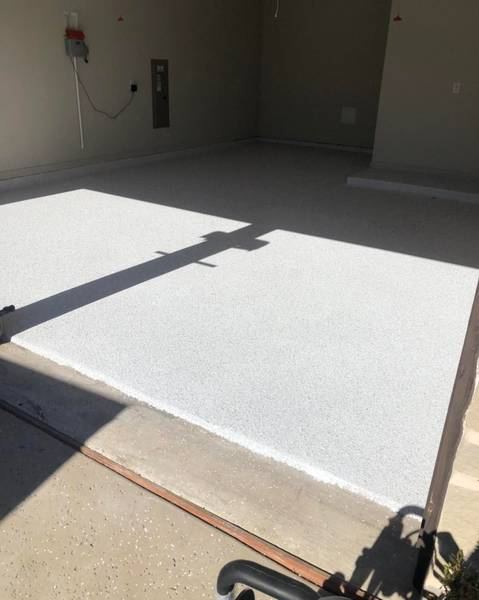 Quartz epoxy floor